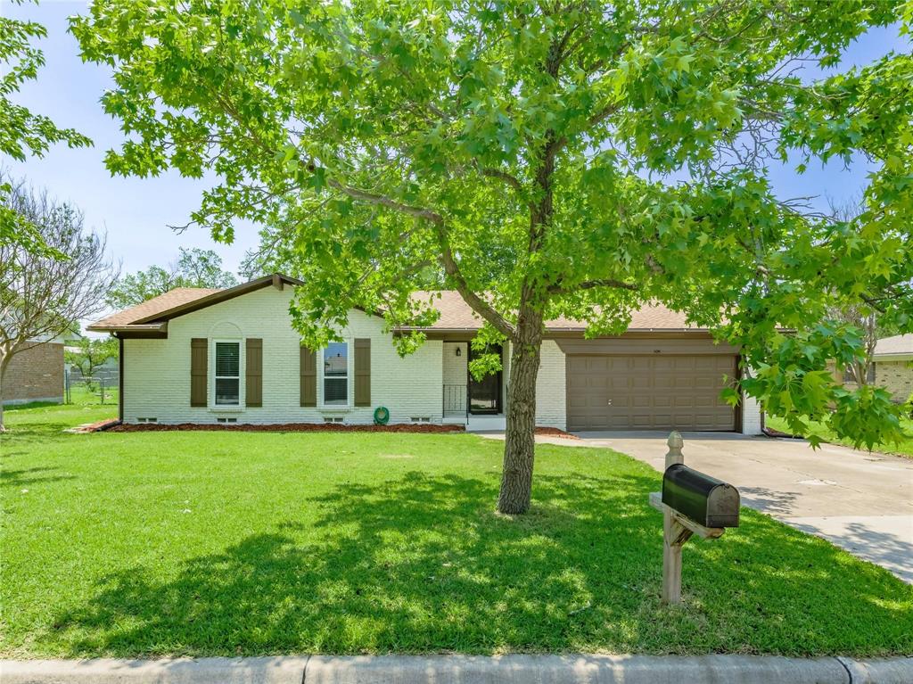 Photo 1 of 23 of 305 Allenwood Drive house