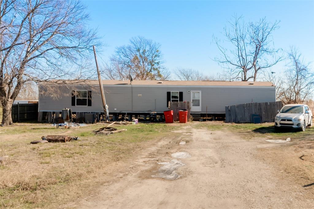 Photo 4 of 15 of 2359 County Road 900 mobile home