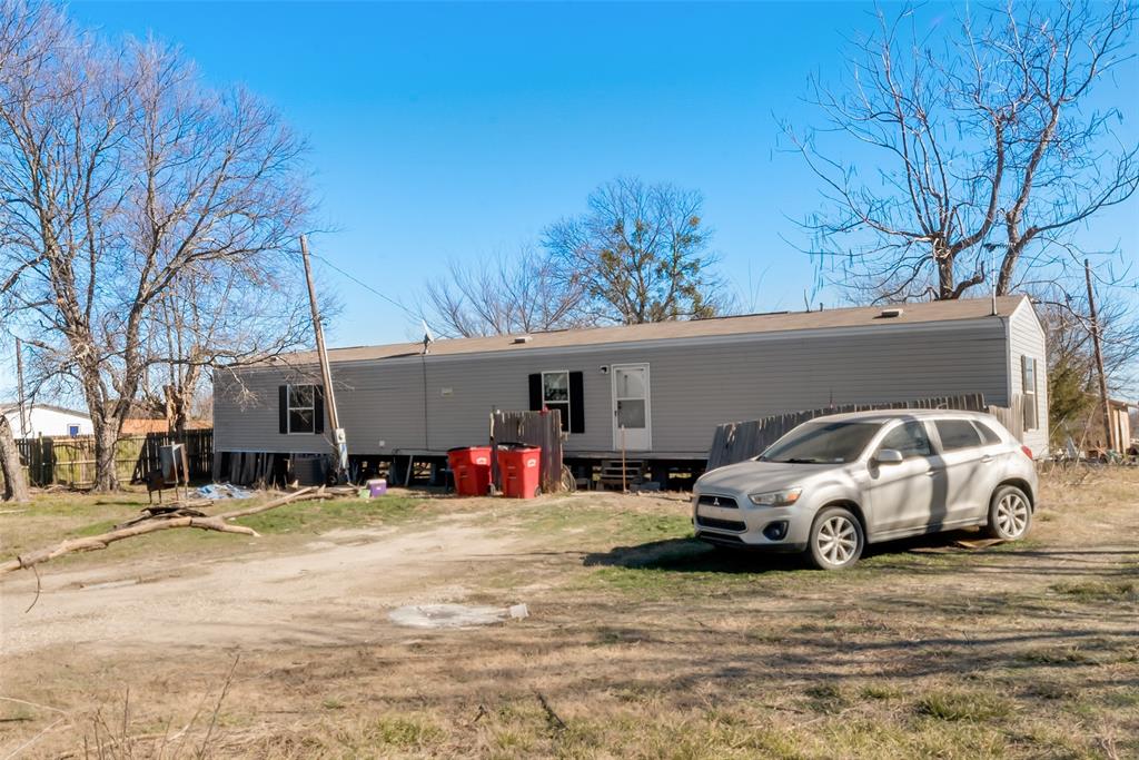 Photo 6 of 15 of 2359 County Road 900 mobile home