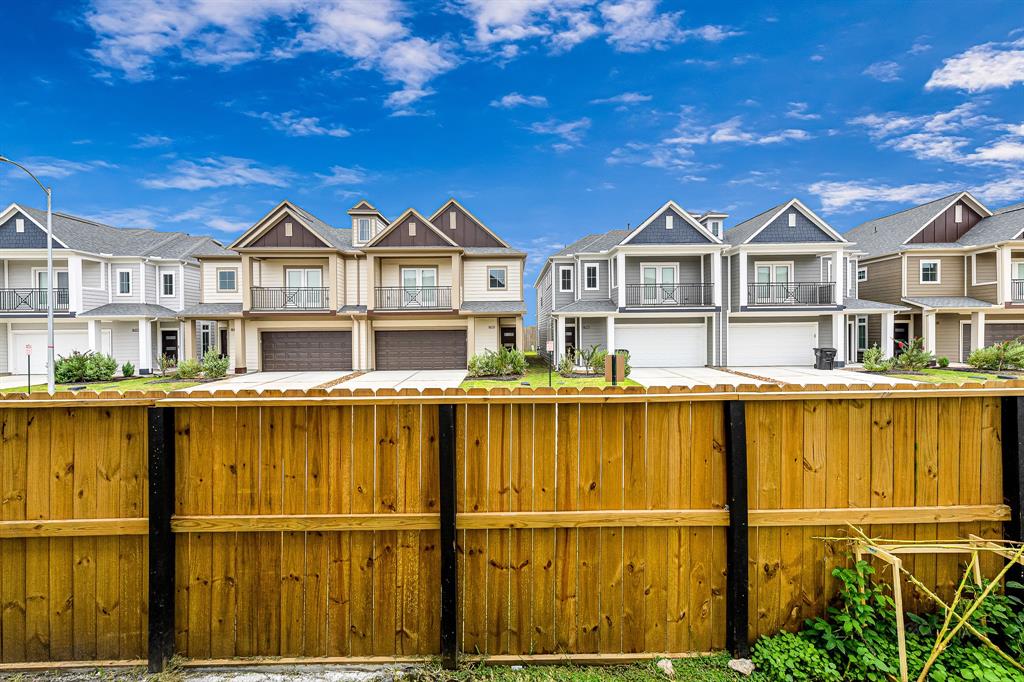 Photo 31 of 33 of 16507 Oasis Meadow Lane townhome