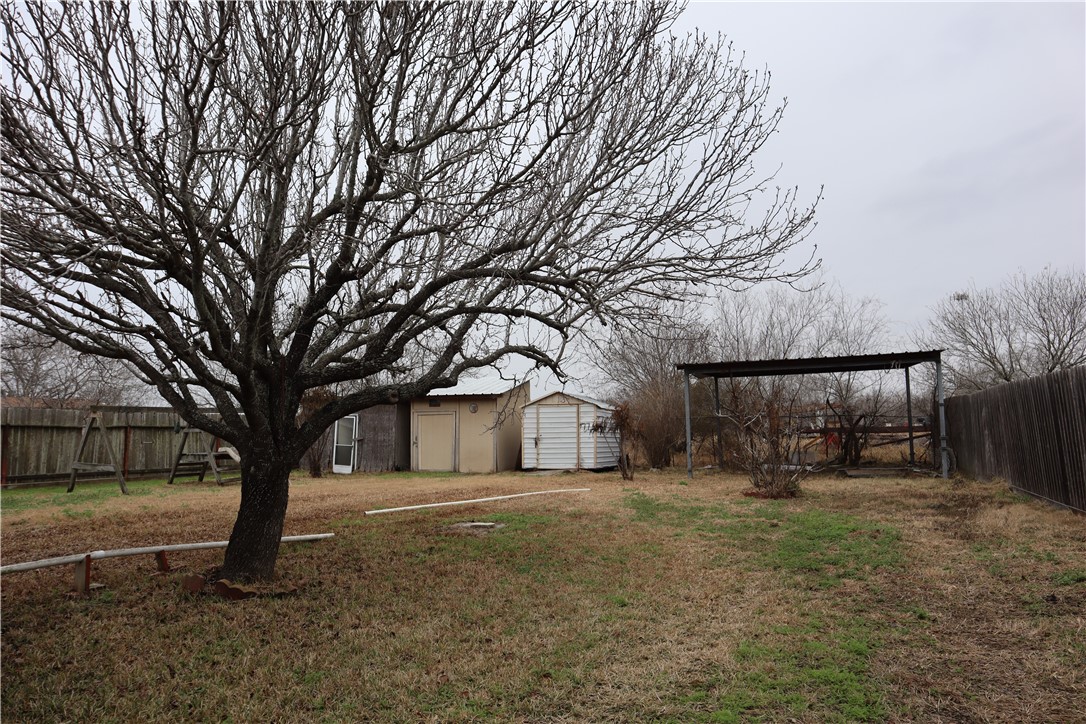 Photo 19 of 21 of 5429 County Road 73a mobile home