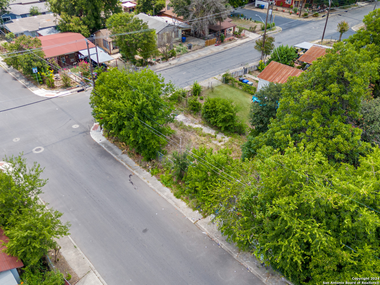 Photo 6 of 9 of 2203 S NAVIDAD ST land