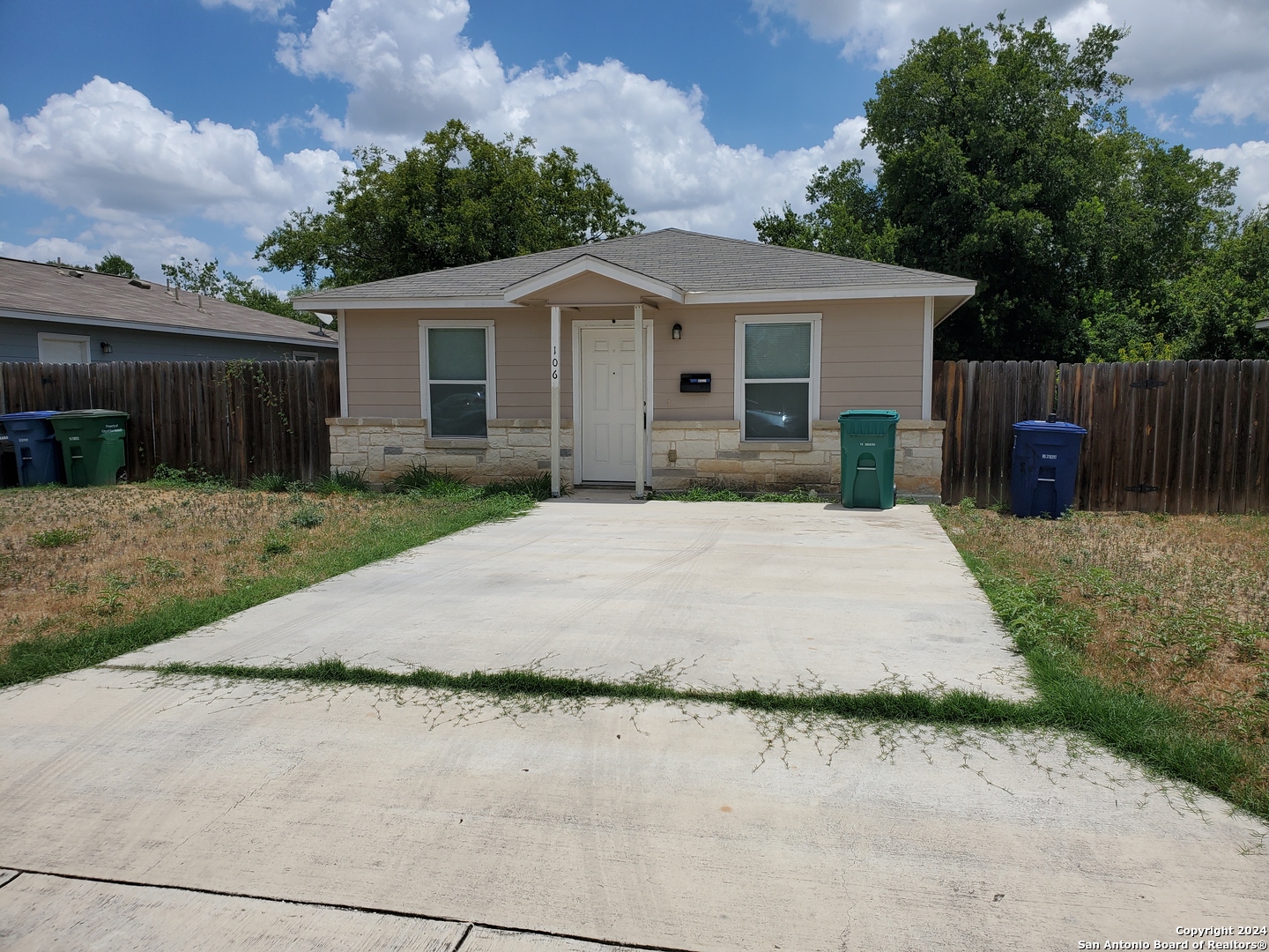 Photo 1 of 8 of 106 CARRANZA ST house