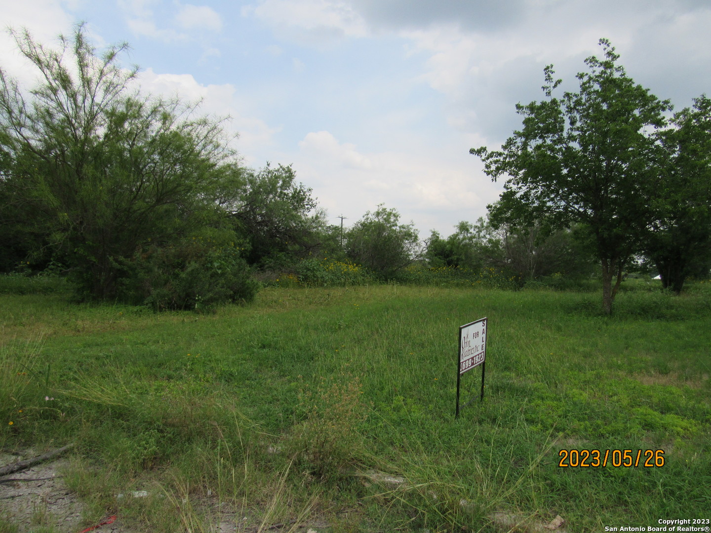 Photo 3 of 3 of 137 Coyol St. land