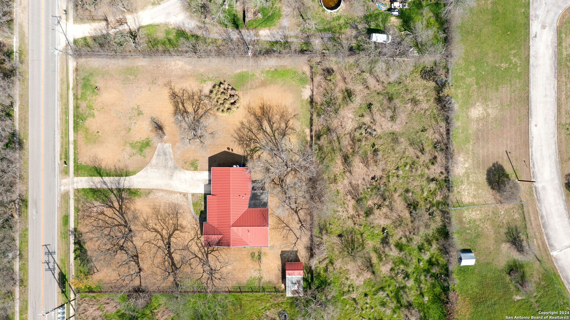 Photo 14 of 16 of 6565 WHITBY RD house