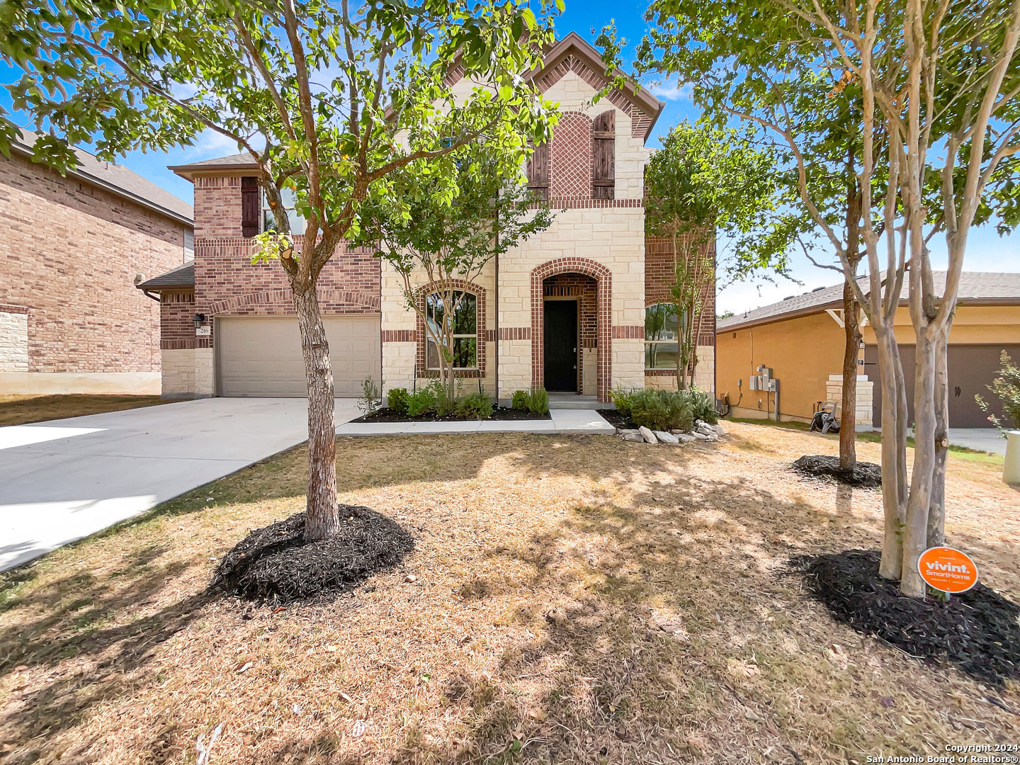 Photo 1 of 33 of 216 LUCCHESE ST house