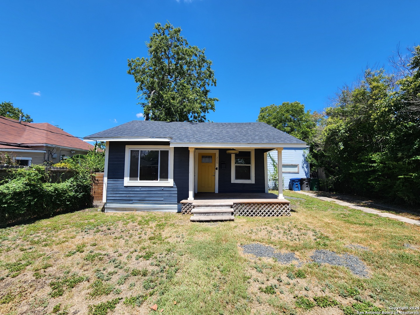 Photo 2 of 13 of 215 FREDONIA ST house