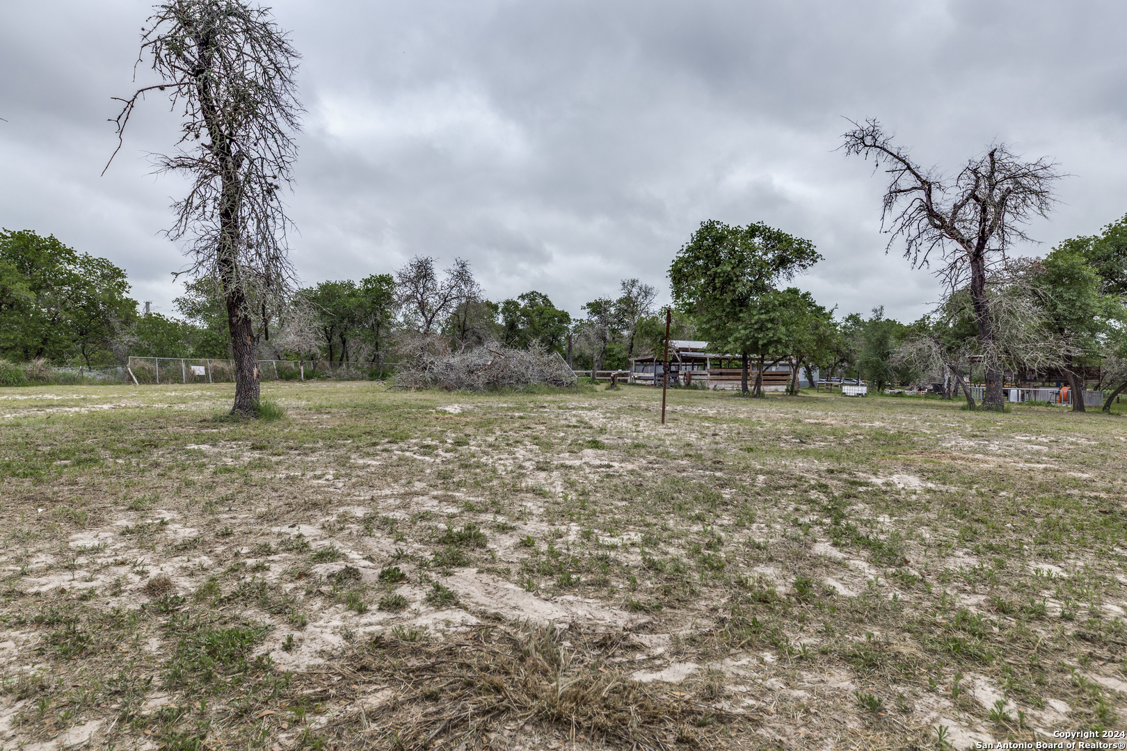 Photo 25 of 25 of 500 Spur Ridge mobile home