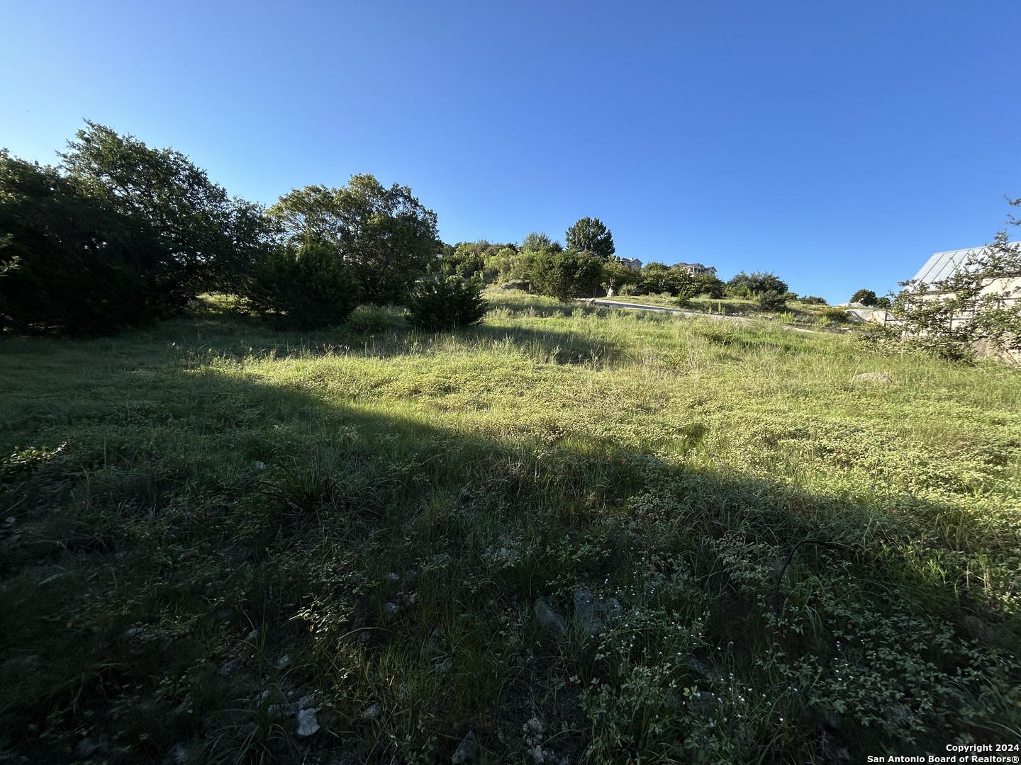 Photo 2 of 4 of 24010 Verde River land