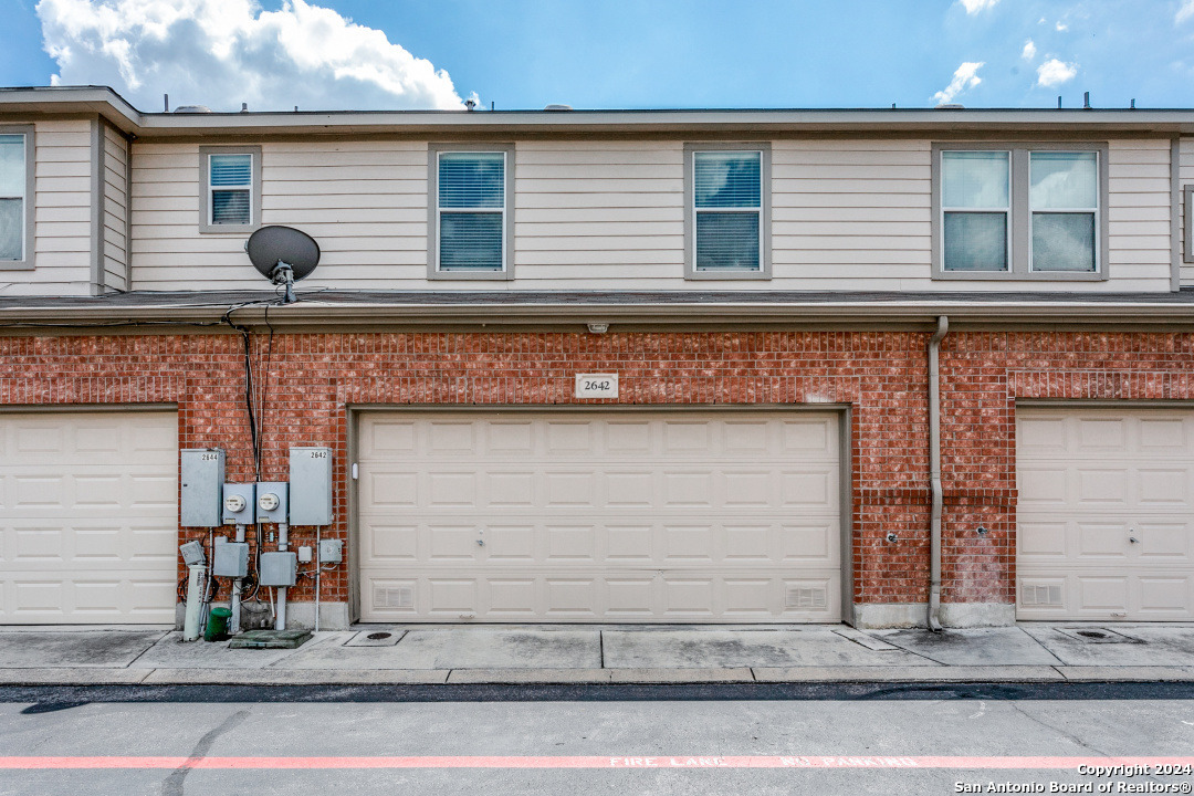 Photo 20 of 21 of 2642 GRAYSON WAY townhome