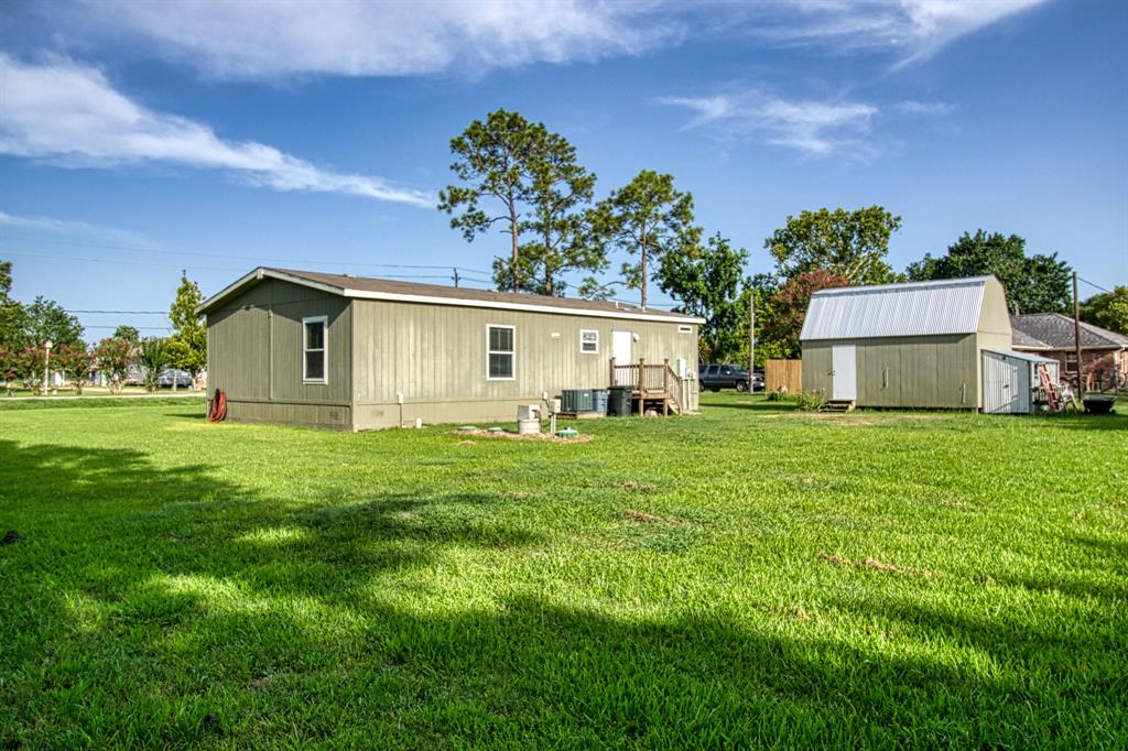 Photo 9 of 27 of 6120 AVE P mobile home