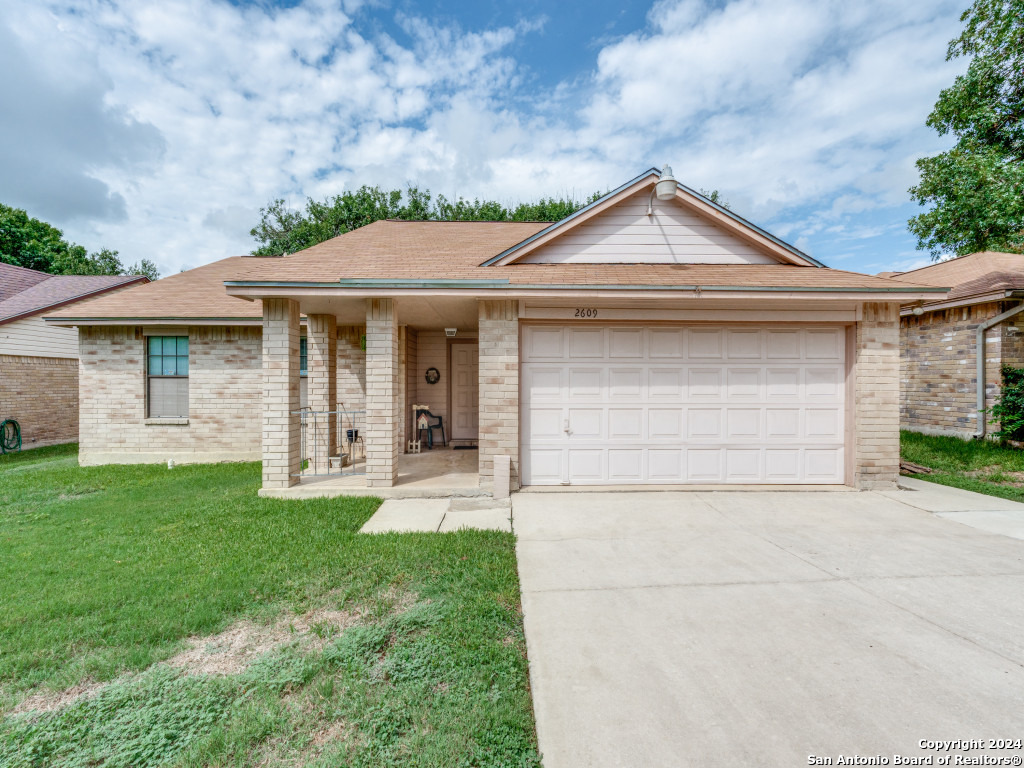 Photo 1 of 23 of 2609 Cedar Lane house