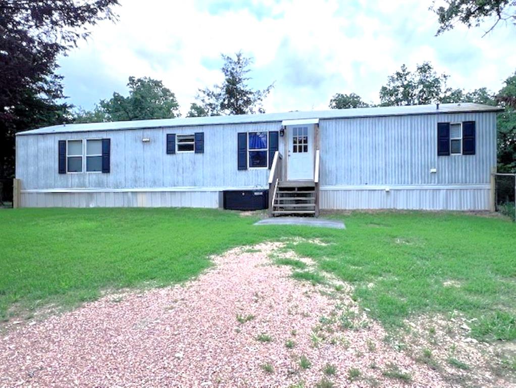 Photo 1 of 24 of 108 Browns Bend mobile home