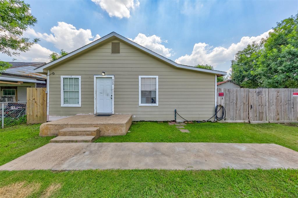 Photo 1 of 24 of 420 Texas Street house