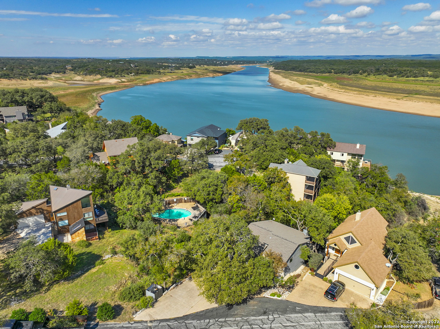 Photo 7 of 50 of 106 Center Cove II Loop house