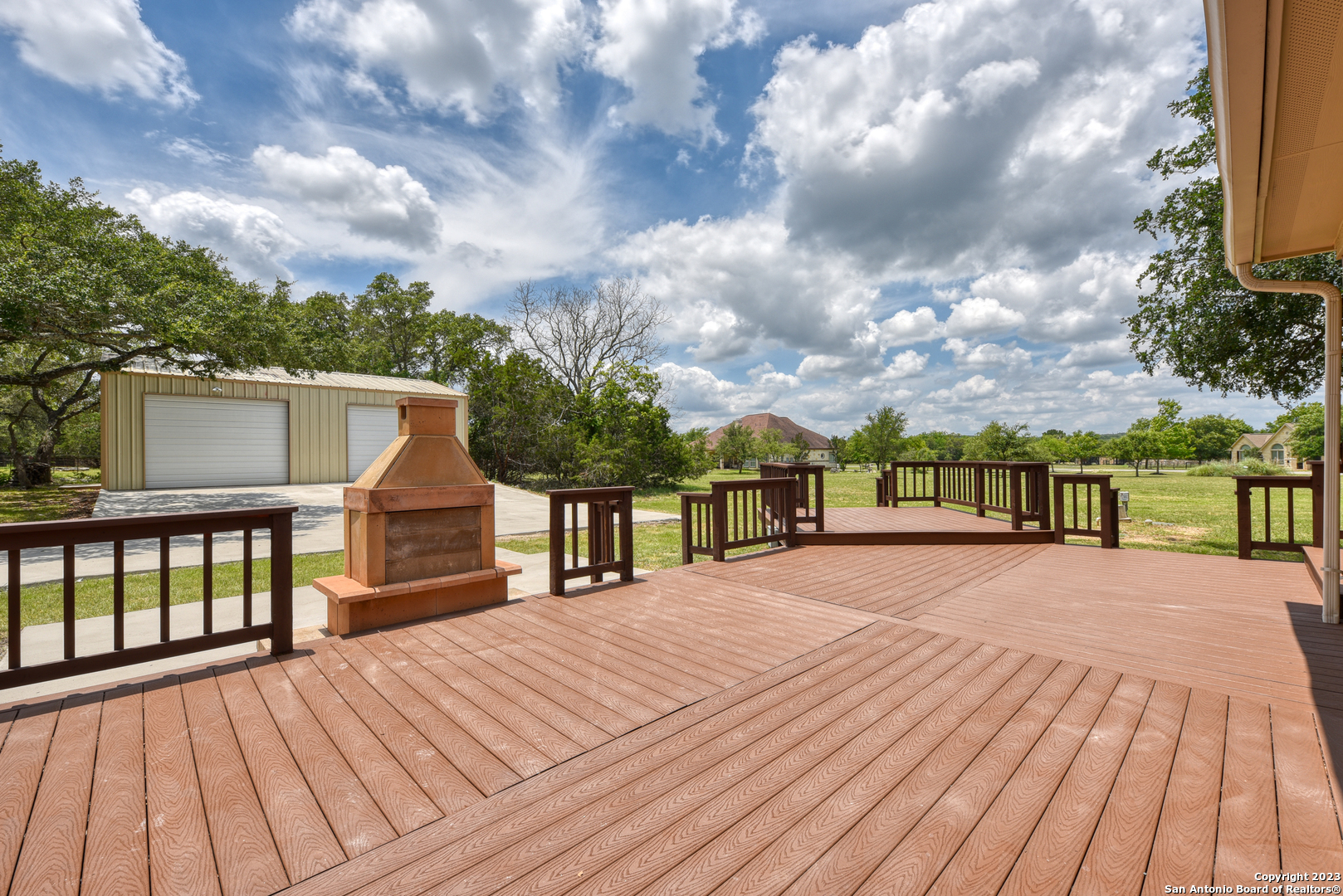 Photo 6 of 44 of 150 Lantana Ridge house