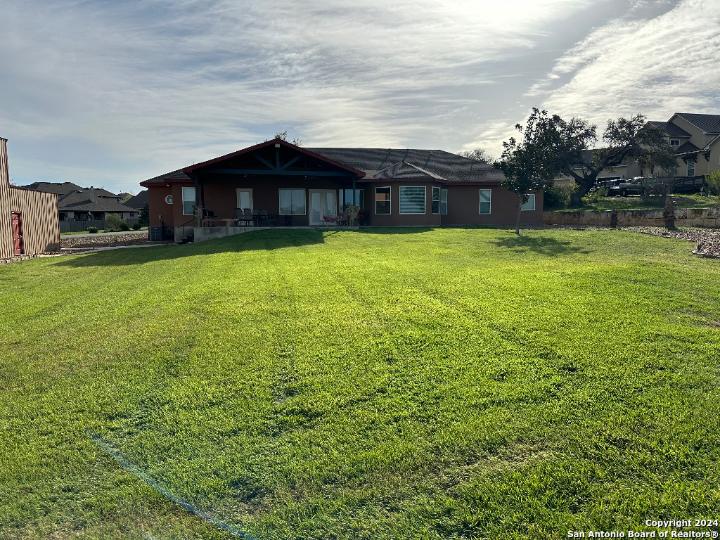 Photo 2 of 21 of 442 FLIGHTLINE house