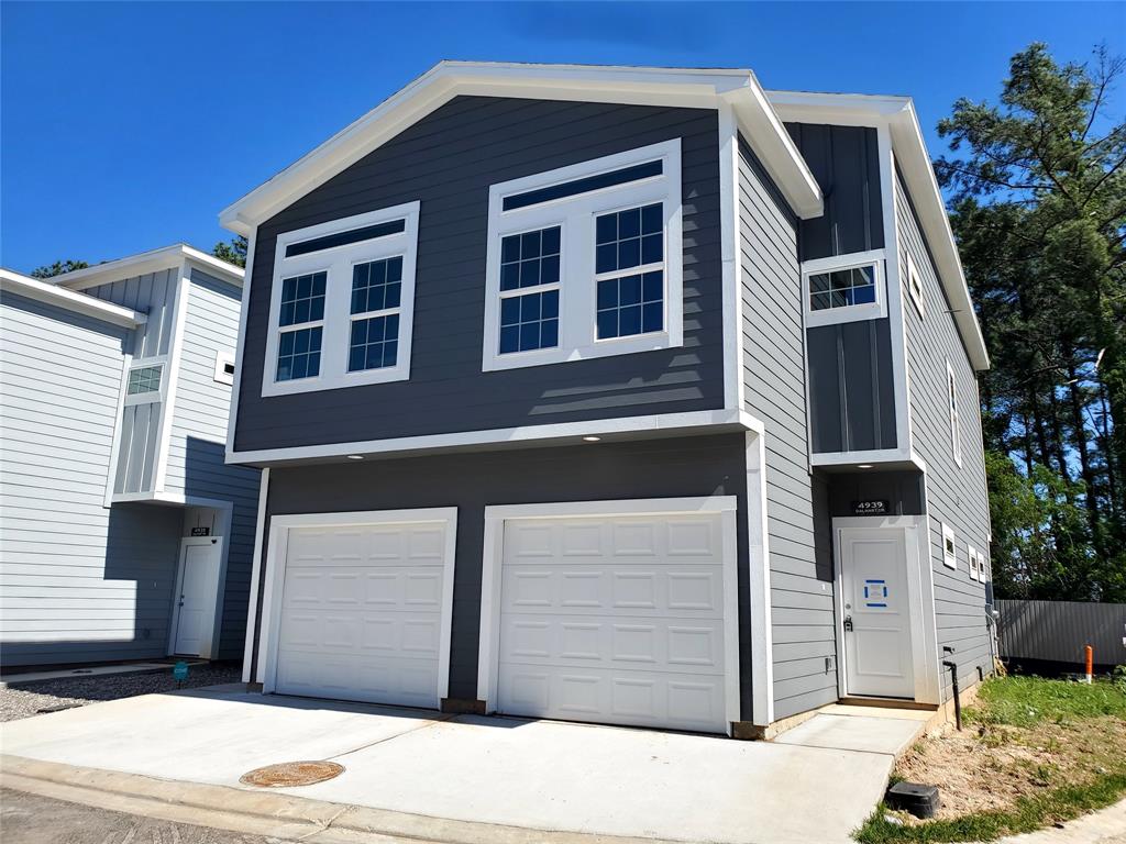 Photo 1 of 12 of 4939 Dalhart Drive townhome