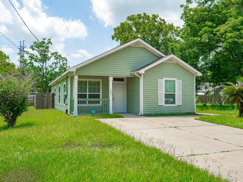 Photo 1 of 27 of 309 S Bell Drive house