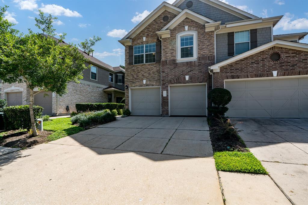 Photo 27 of 27 of 16018 Limestone Lake Drive townhome