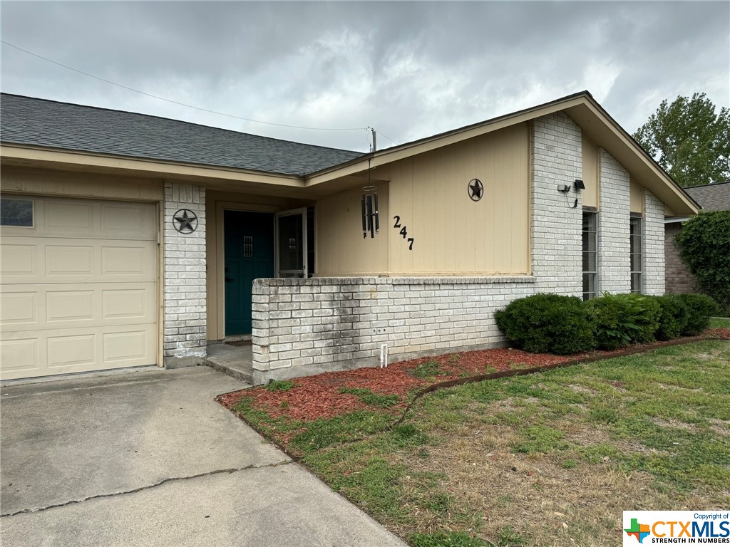 Photo 1 of 24 of 247 Goldenrod Avenue house