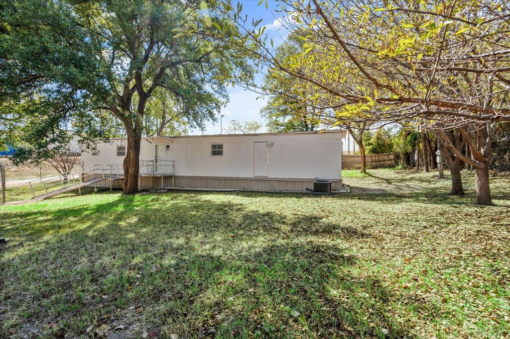 Photo 10 of 27 of 103 Ranch Oak Drive mobile home