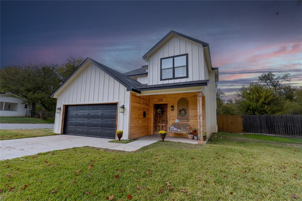 Photo 1 of 37 of 224 Live Oak Lane house