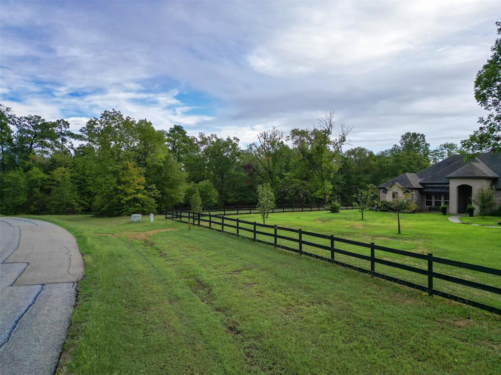 Photo 10 of 40 of 1572 Emerald Lakes Drive land