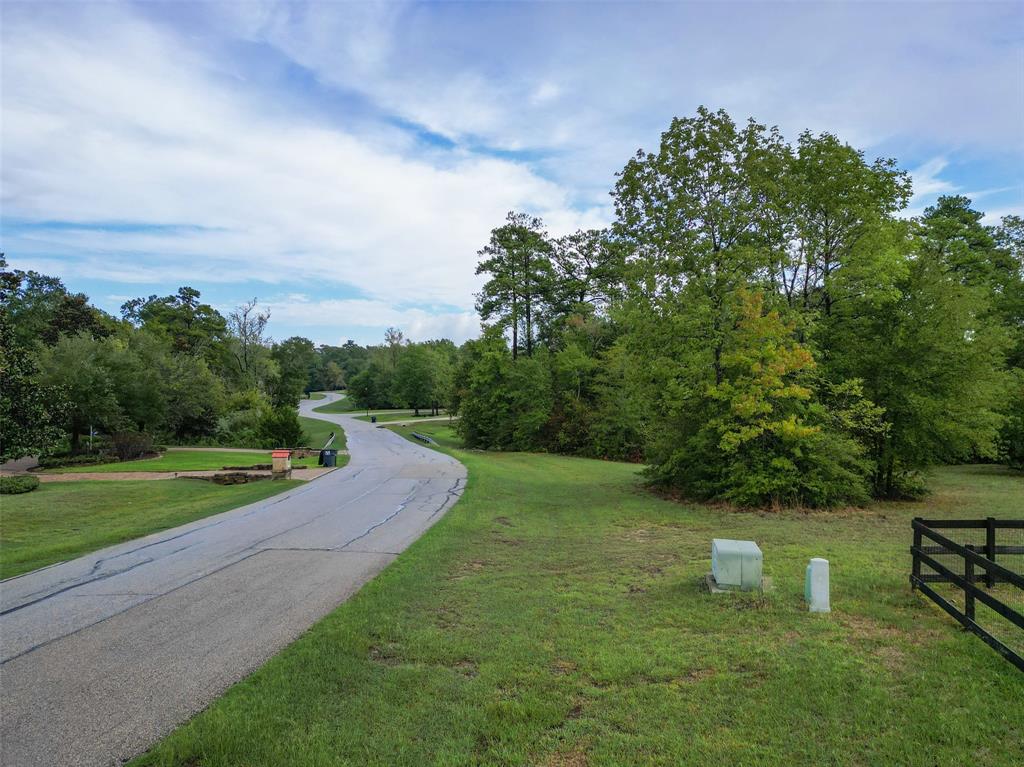 Photo 11 of 40 of 1572 Emerald Lakes Drive land