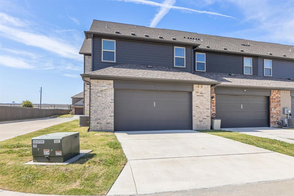 Photo 31 of 32 of 800 Eaglescliffe Landing townhome