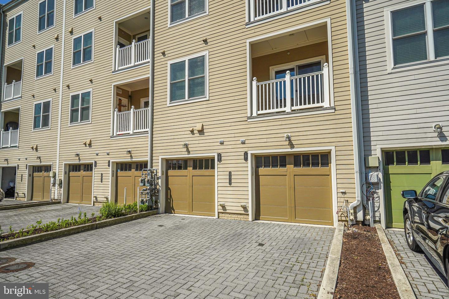 Photo 42 of 42 of 2213 Richmond Hwy #101 townhome