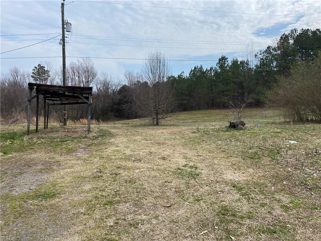 Photo 2 of 3 of 400 McCune RD mobile home