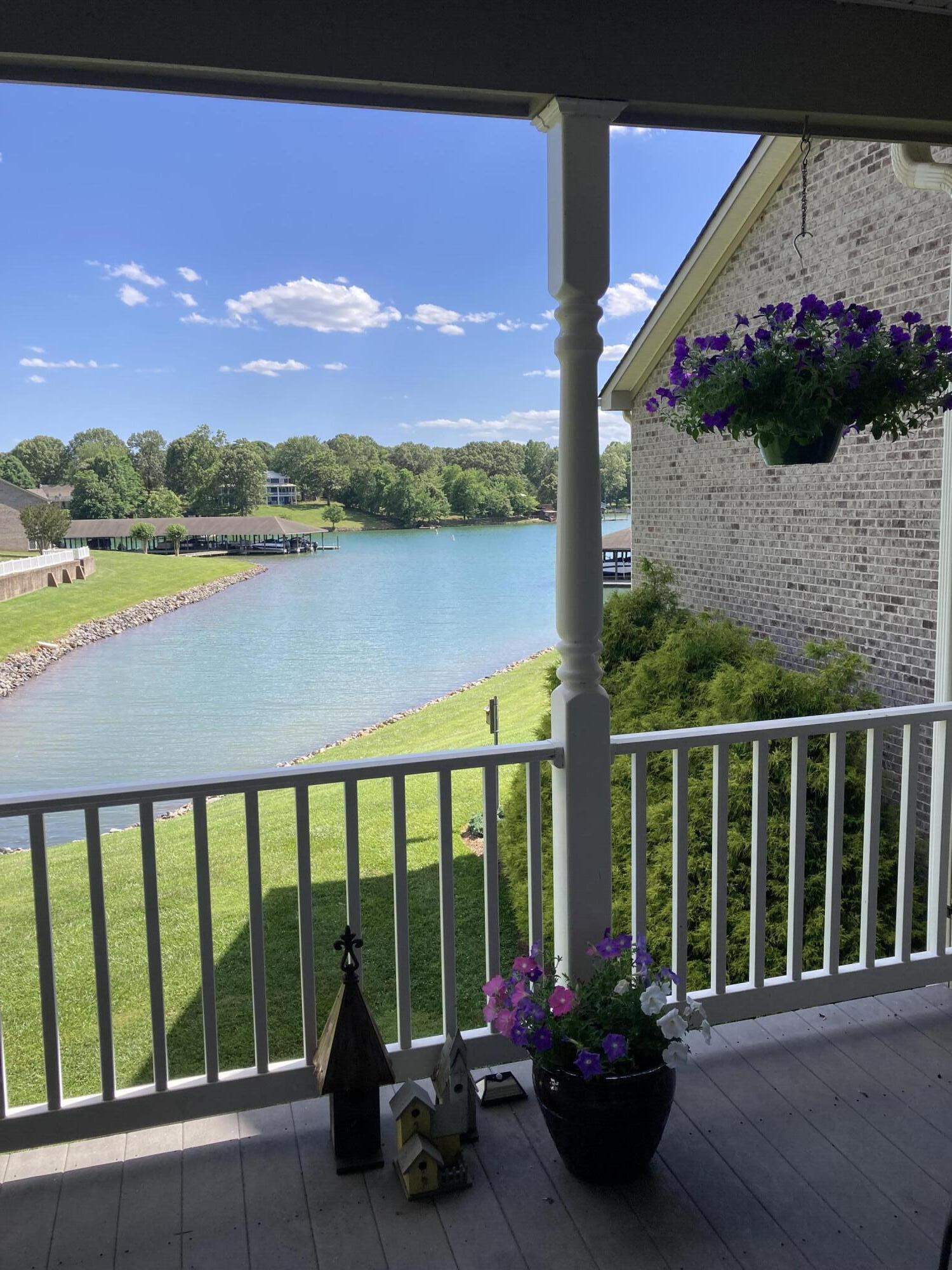 Photo 4 of 47 of 206 Blarney Stone CT townhome