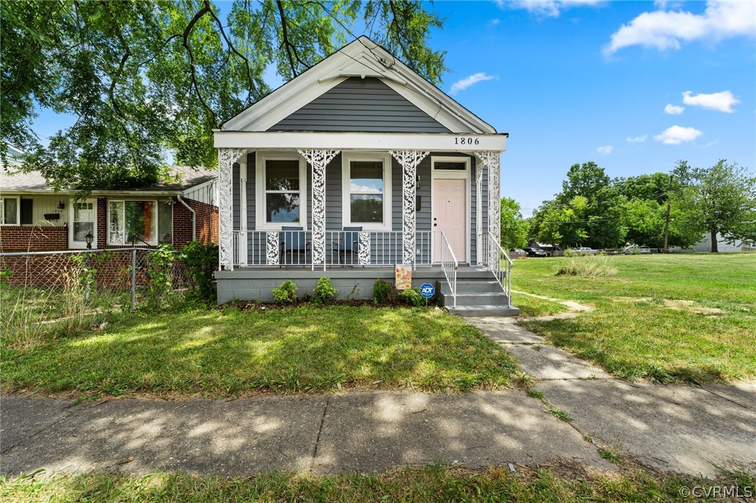 Photo 1 of 24 of 1806 Albany Avenue house