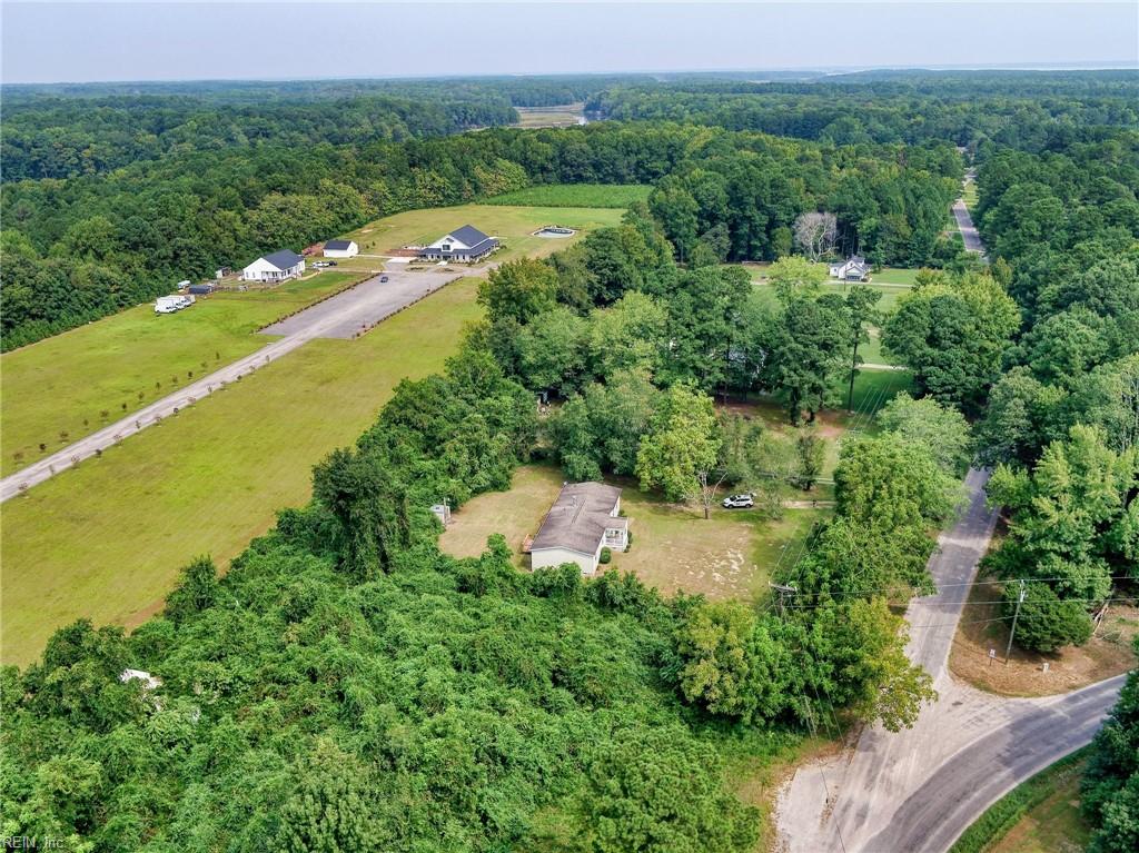 Photo 30 of 50 of 4072 Fort Huger DR mobile home