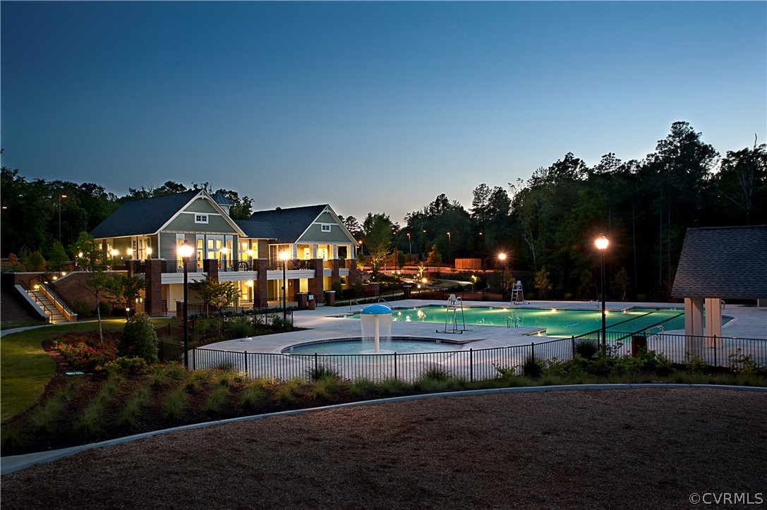 Photo 9 of 11 of 9082 Imagination Avenue townhome