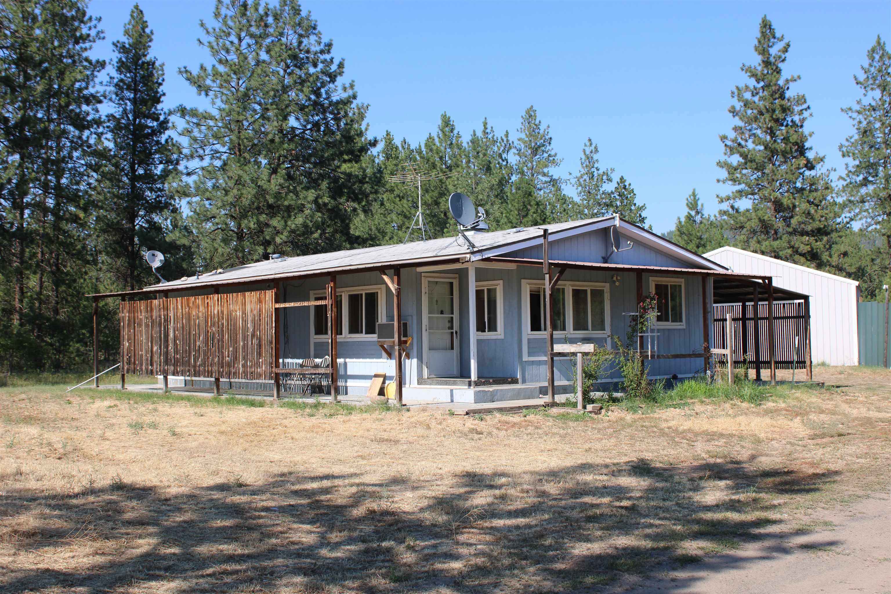 Photo 1 of 9 of 7592 James Street Way mobile home