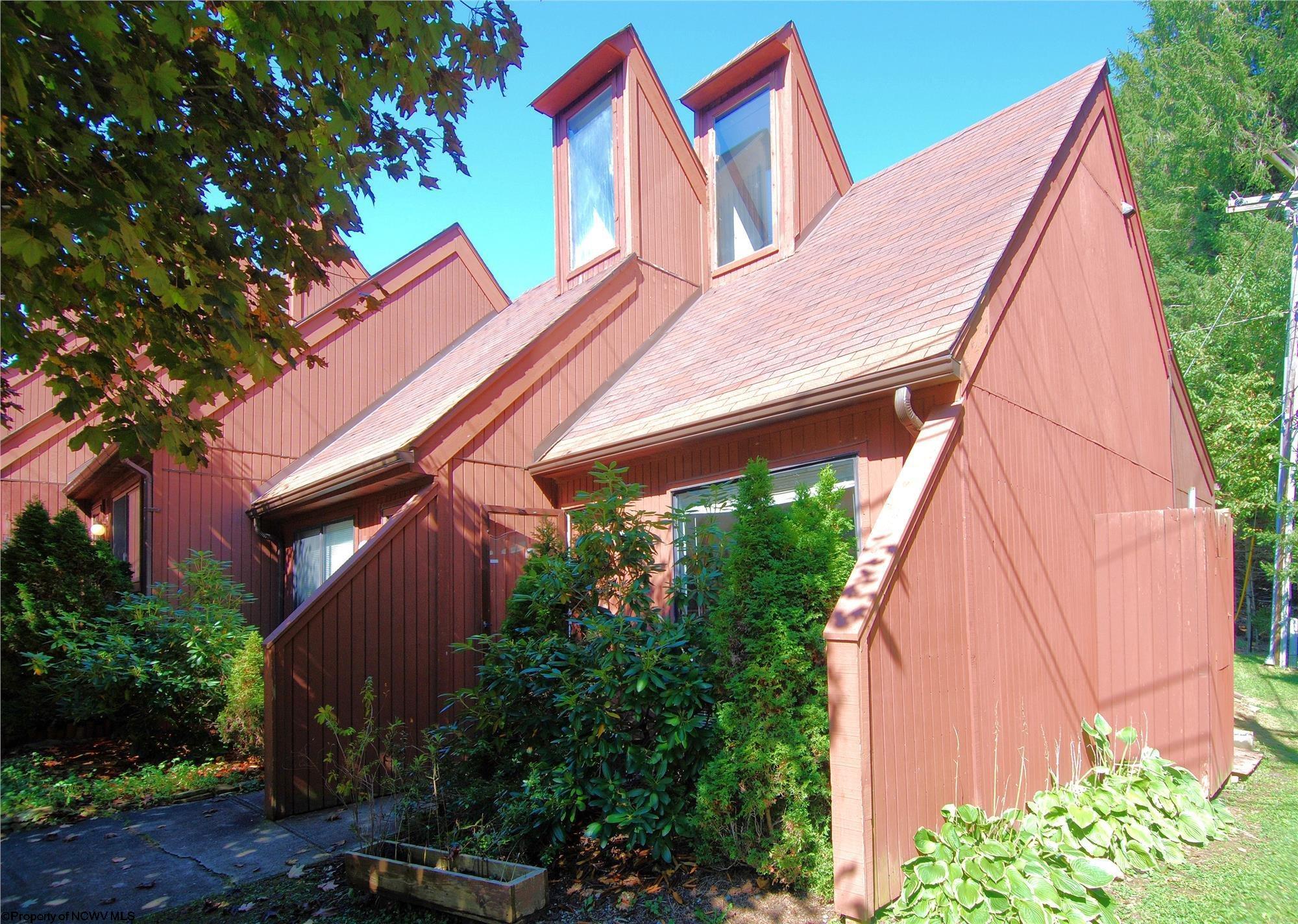 View Real Estate at 22 Pendletonheim Circle Unit 1 Pendletonheim