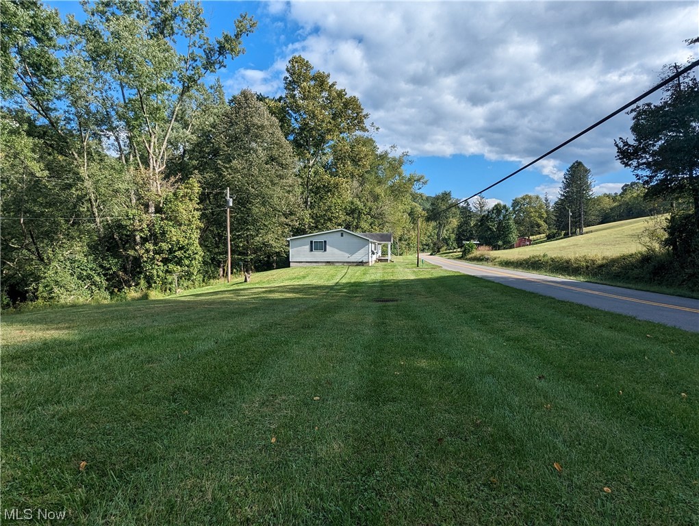 Photo 4 of 26 of 3383 Russett Road house