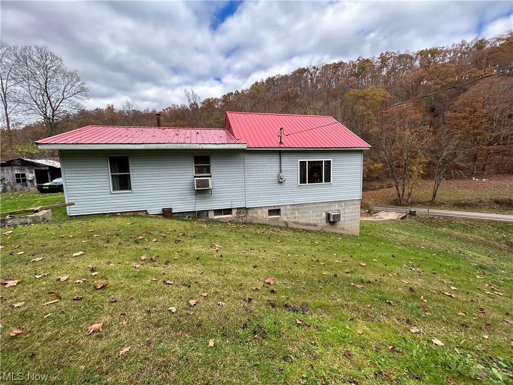 Photo 4 of 28 of 8710 Clay Rd. house