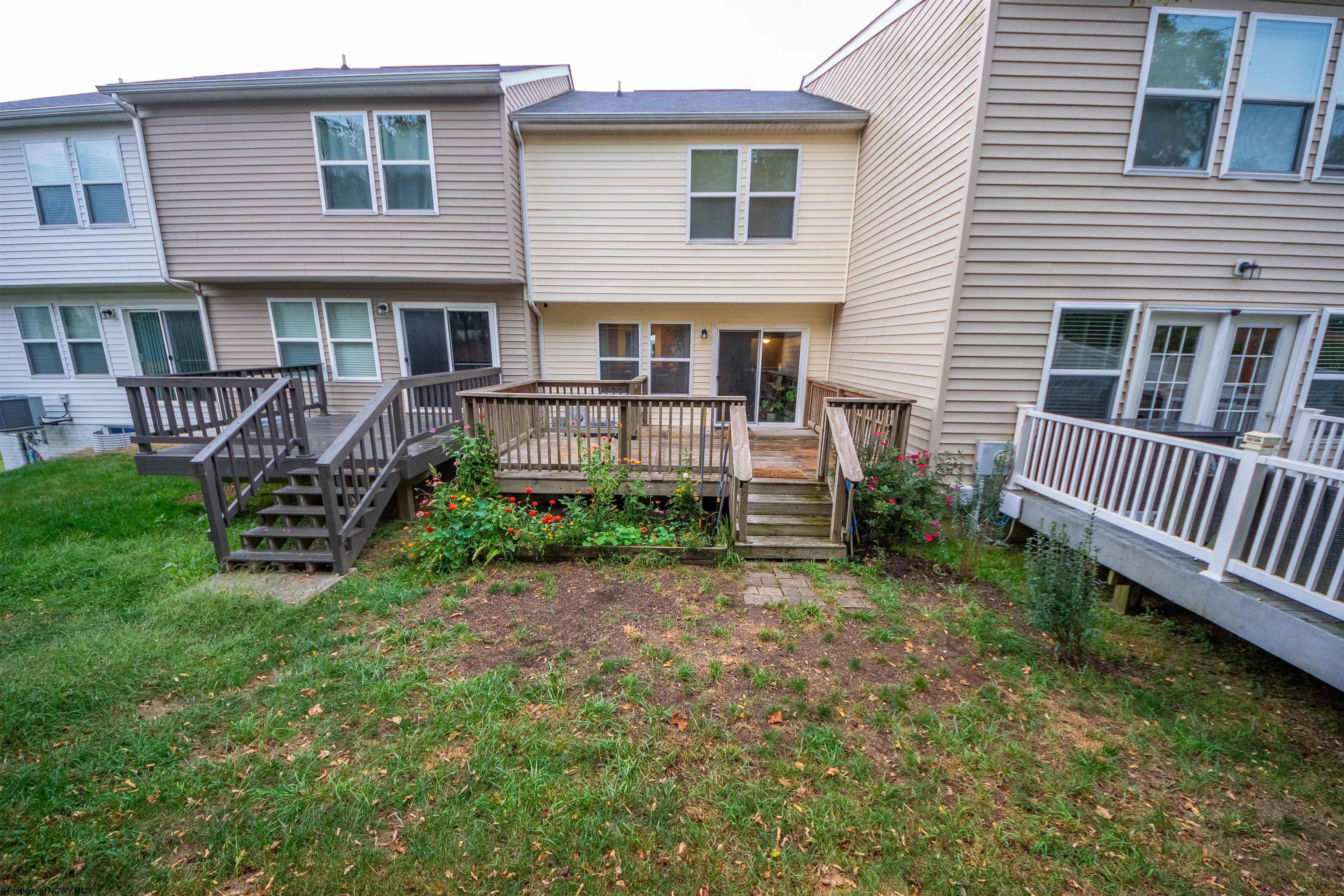 Photo 22 of 23 of 233 Birds Eye View Drive townhome