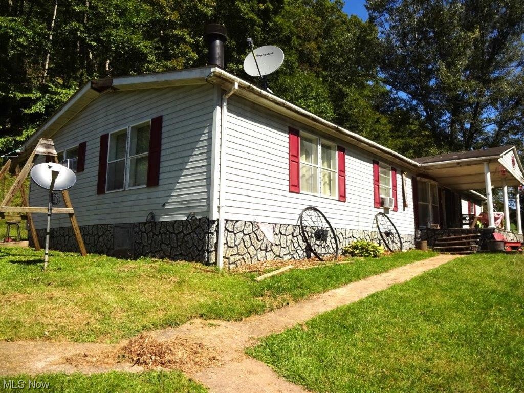 Photo 4 of 22 of 157 Slab Fork house